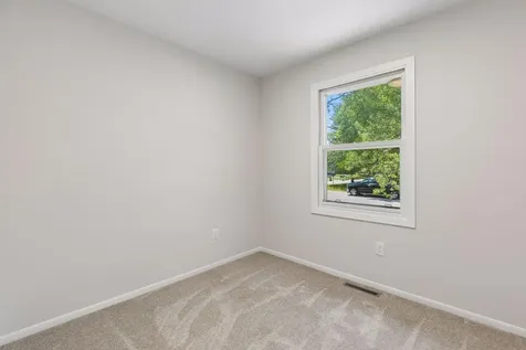 310 18th Avenue SE Cambridge MN 55008