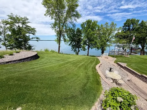 11646 Indian Beach Road Spicer MN 56288
