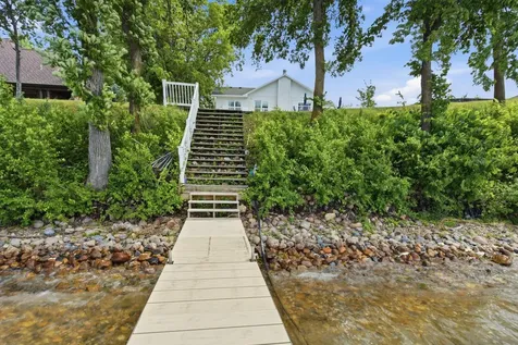 11646 Indian Beach Road Spicer MN 56288