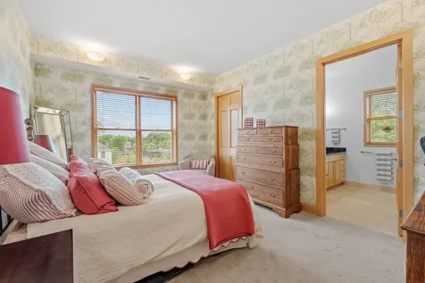 633 Dayton Avenue Saint Paul MN 55104