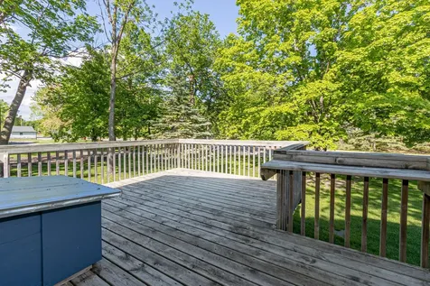 102 Ross Garden NW Alexandria MN 56308