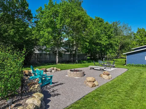 102 Ross Garden NW Alexandria MN 56308