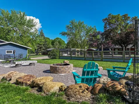 102 Ross Garden NW Alexandria MN 56308