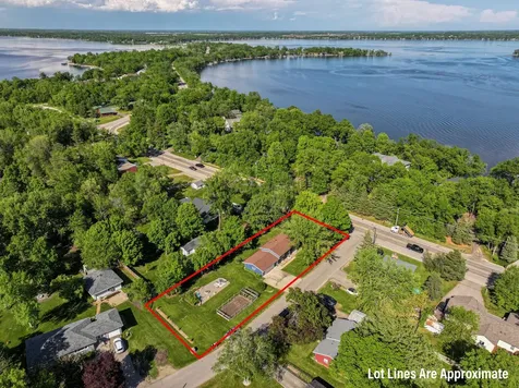 102 Ross Garden NW Alexandria MN 56308