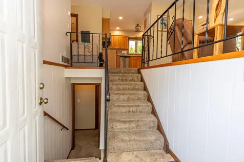 102 Ross Garden NW Alexandria MN 56308