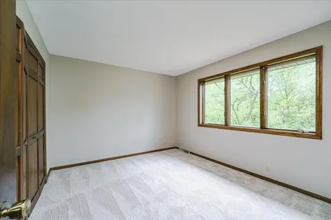 1473 Lake Park Circle Eagan MN 55122
