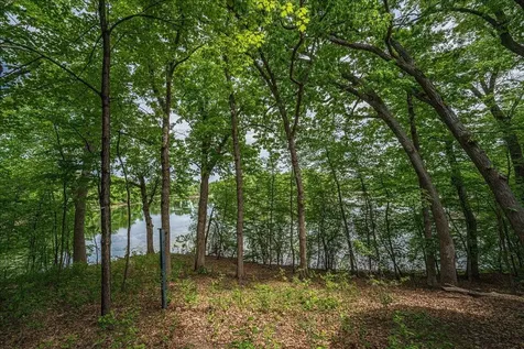 1473 Lake Park Circle Eagan MN 55122