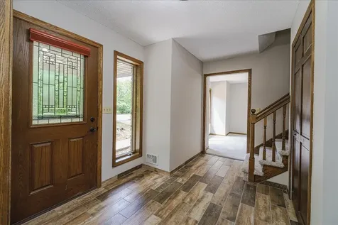 1473 Lake Park Circle Eagan MN 55122
