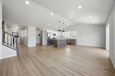 7903 Buckthorn Avenue Horace ND 58047