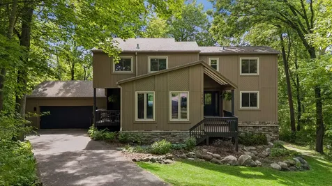 17835 6th Avenue N Plymouth MN 55447