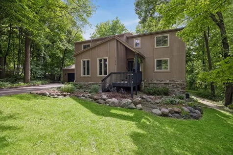 17835 6th Avenue N Plymouth MN 55447