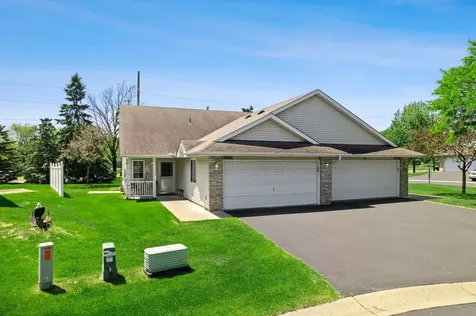 2868 117th Avenue NW Coon Rapids MN 55433