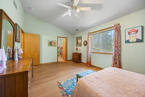 2868 117th Avenue NW Coon Rapids MN 55433