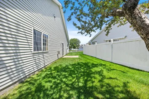 2868 117th Avenue NW Coon Rapids MN 55433