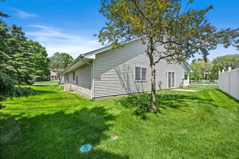2868 117th Avenue NW Coon Rapids MN 55433