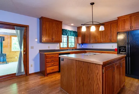 875 Midwest Trail N Lake Elmo MN 55042