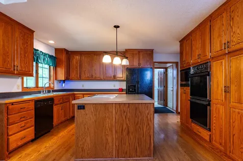 875 Midwest Trail N Lake Elmo MN 55042