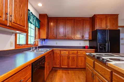 875 Midwest Trail N Lake Elmo MN 55042