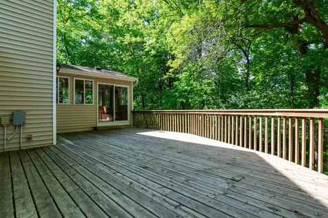 875 Midwest Trail N Lake Elmo MN 55042