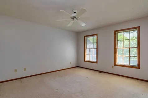 875 Midwest Trail N Lake Elmo MN 55042