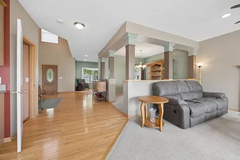 11265 68th Street NE Albertville MN 55301