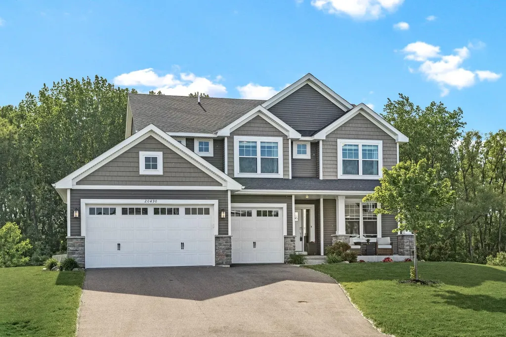 20490 Ginger Court Lakeville MN 55044
