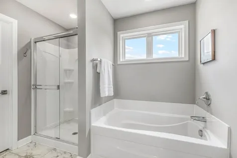 20490 Ginger Court Lakeville MN 55044