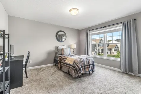 20490 Ginger Court Lakeville MN 55044