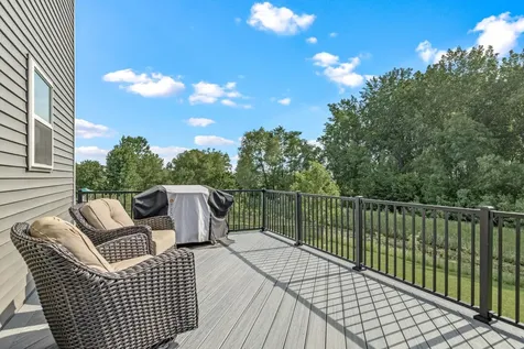 20490 Ginger Court Lakeville MN 55044