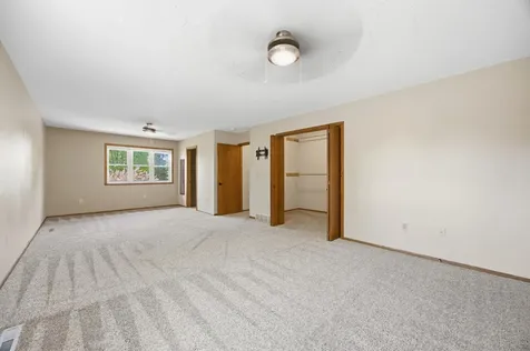 2401 S Flickertail Drive S Fargo ND 58103