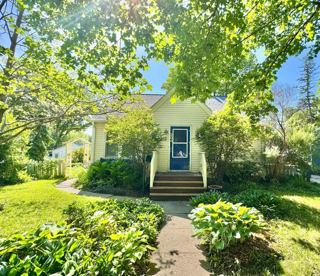 204 Westminster Avenue SW Watertown MN 55388