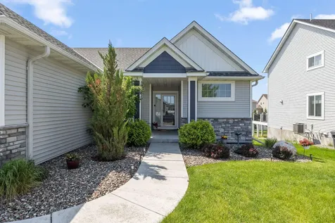 15672 Fairchild Way Apple Valley MN 55124