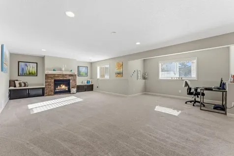 15672 Fairchild Way Apple Valley MN 55124