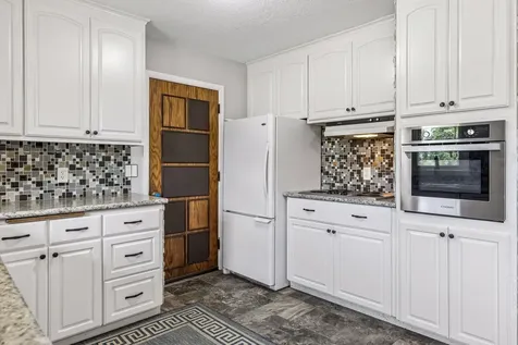 1064 Hackmann Circle NE Fridley MN 55432