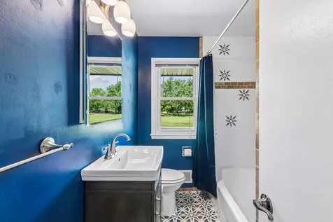 1064 Hackmann Circle NE Fridley MN 55432