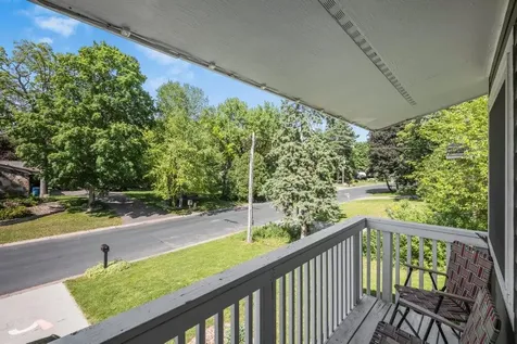 1695 Silver Lake Road NW New Brighton MN 55112