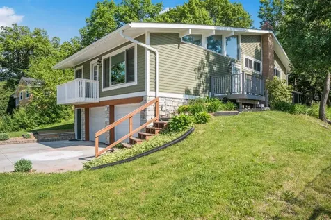 1695 Silver Lake Road NW New Brighton MN 55112