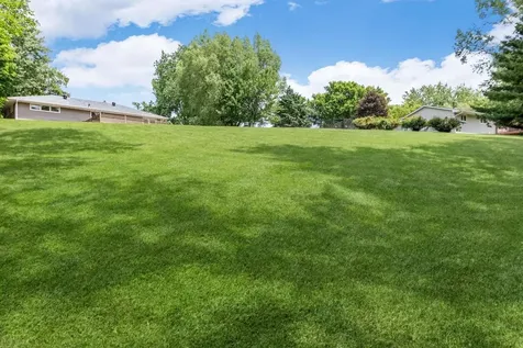 620 Callahan Place Mendota Heights MN 55118