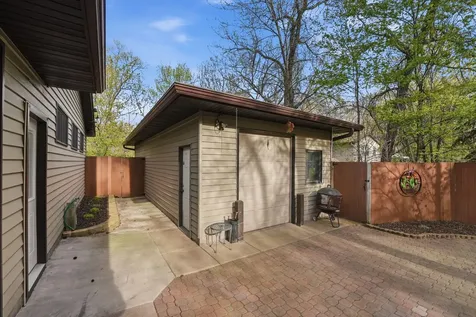 534 168th Avenue NE Andover MN 55304