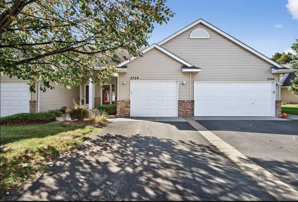 3724 131st Lane NW Coon Rapids MN 55448