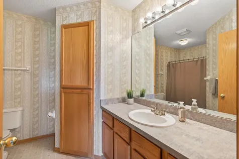 3724 131st Lane NW Coon Rapids MN 55448