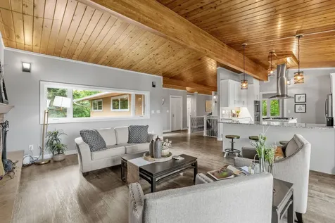 2666 Keller Parkway Maplewood MN 55109
