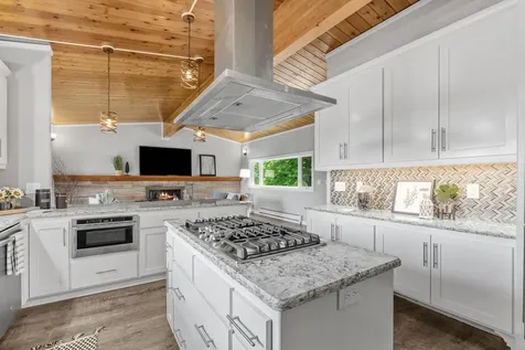 2666 Keller Parkway Maplewood MN 55109