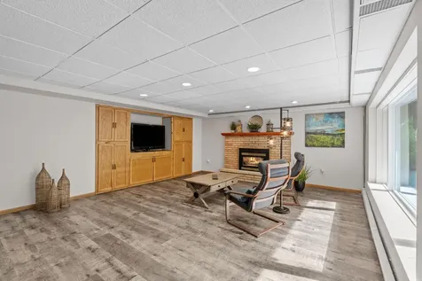 2666 Keller Parkway Maplewood MN 55109