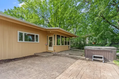 2666 Keller Parkway Maplewood MN 55109