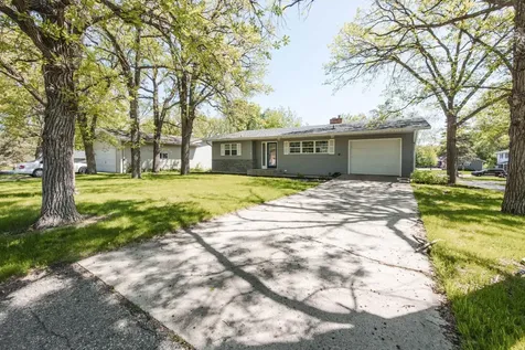 1417 Long Avenue Detroit Lakes MN 56501