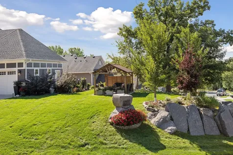 6311 Montee Drive Eden Prairie MN 55344
