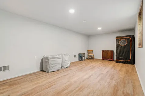 8416 Hinton Avenue S Cottage Grove MN 55016