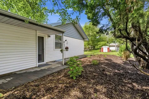 8416 Hinton Avenue S Cottage Grove MN 55016