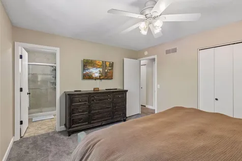 9056 Glacier Road Woodbury MN 55125